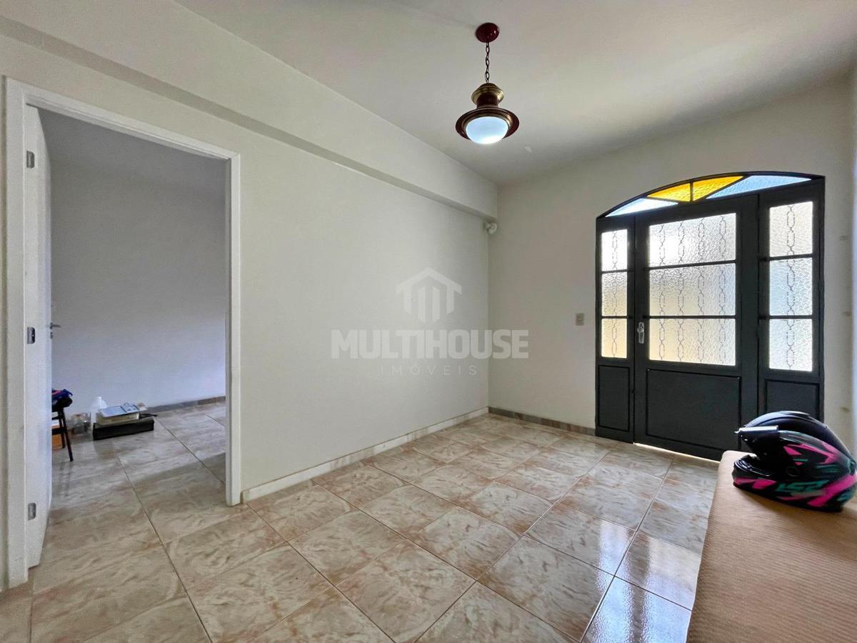 Casa, Jardim Leblon, 3 Quartos, 4 Vagas, 1 Suíte