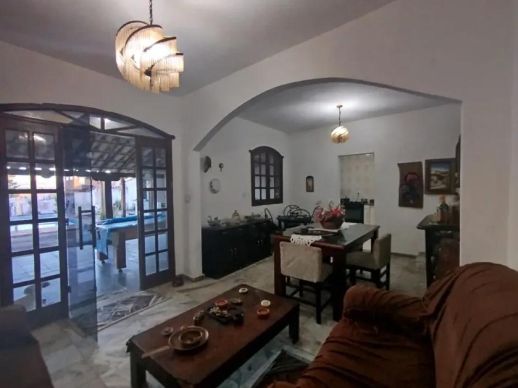 Casa, Parque Xangri-lá, 4 Quartos, 8 Vagas, 1 Suíte