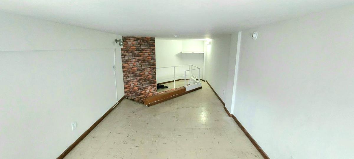 Andar, Savassi, 0 Quarto, 0 Vaga