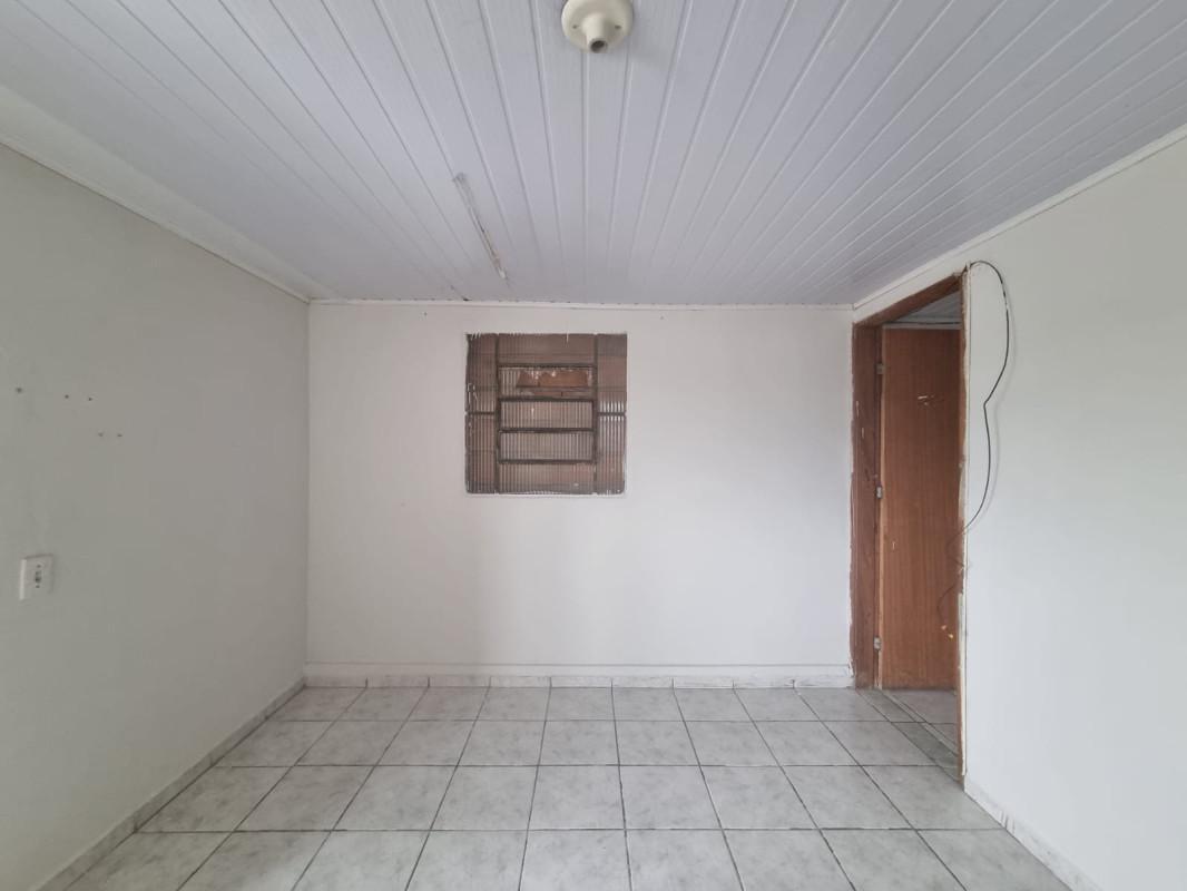 Quitinete, Industrial, 1 Quarto, 0 Vaga