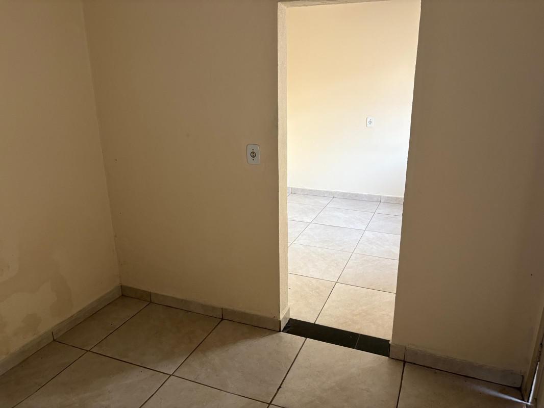 Casa, Inconfidentes, 4 Quartos, 2 Vagas, 1 Suíte