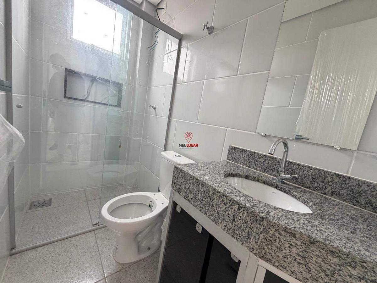 Apartamento, Lago Azul, 2 Quartos, 1 Vaga