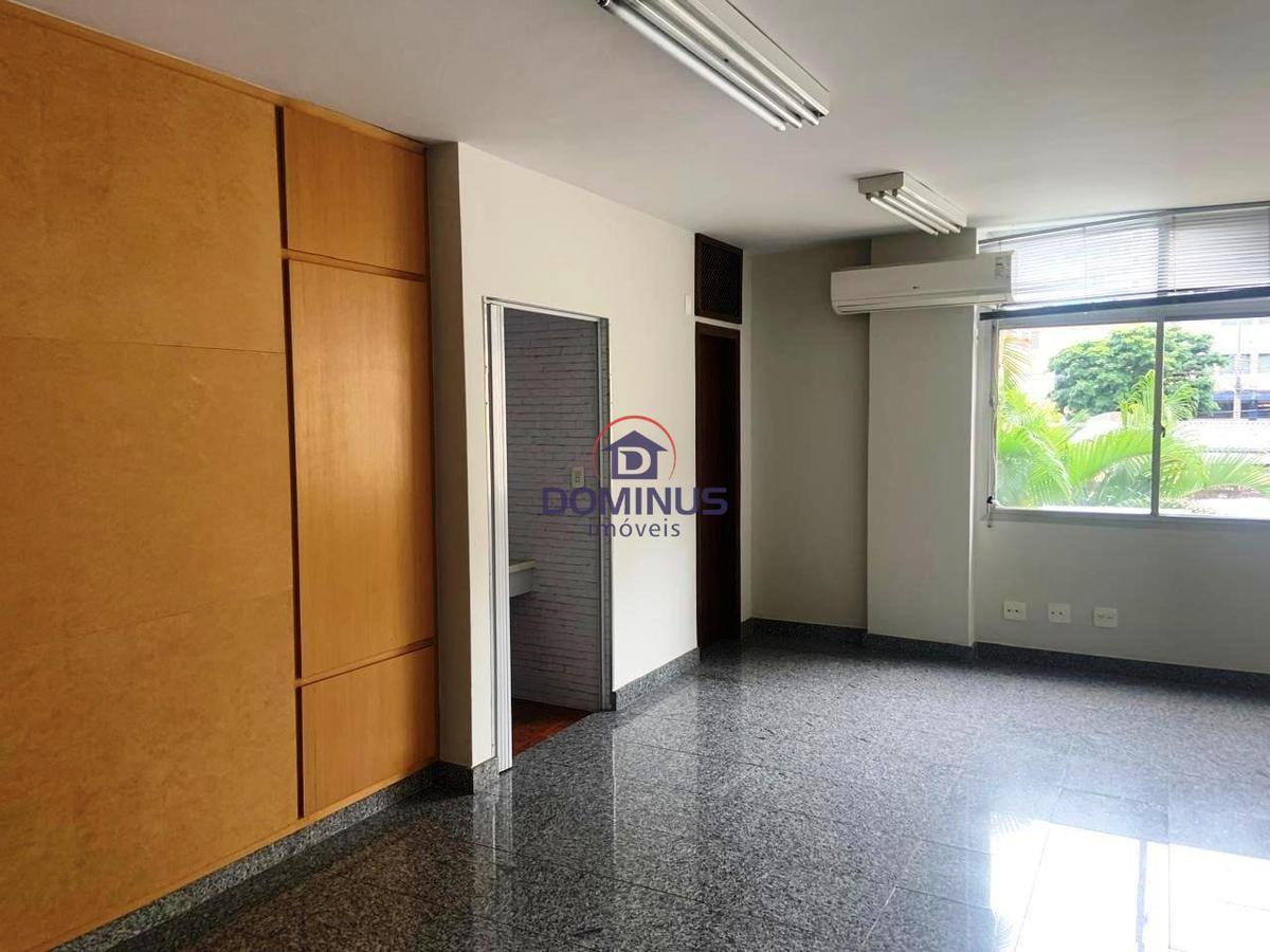 Galpão, Funcionários, 0 Quarto, 0 Vaga