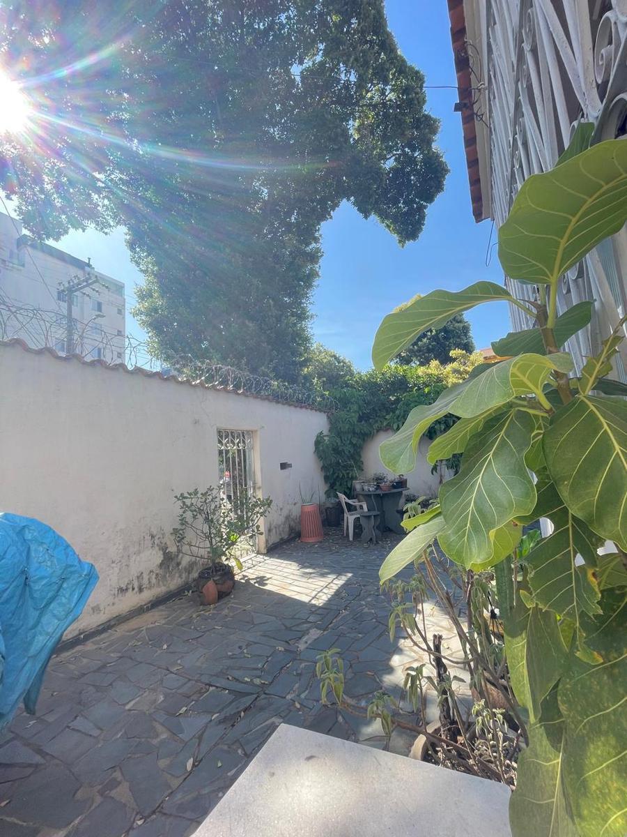 Casa, Sagrada Família, 3 Quartos, 4 Vagas