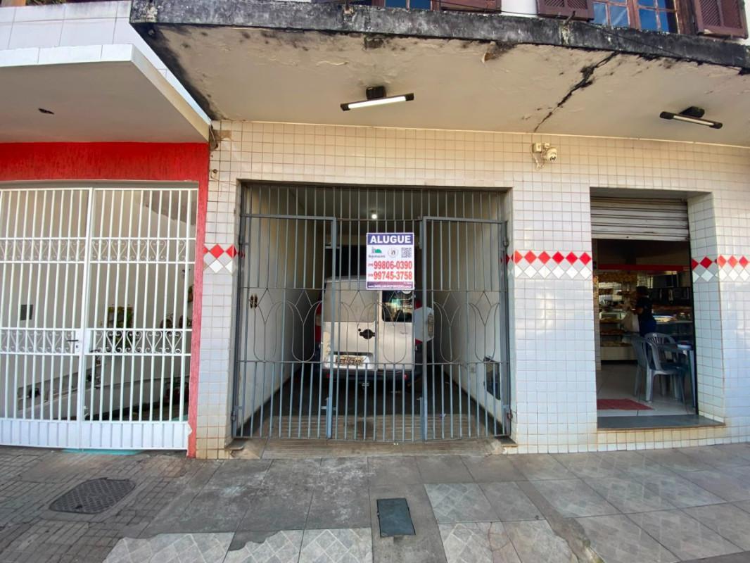 Casa, Centro, 5 Quartos, 1 Vaga, 2 Suítes