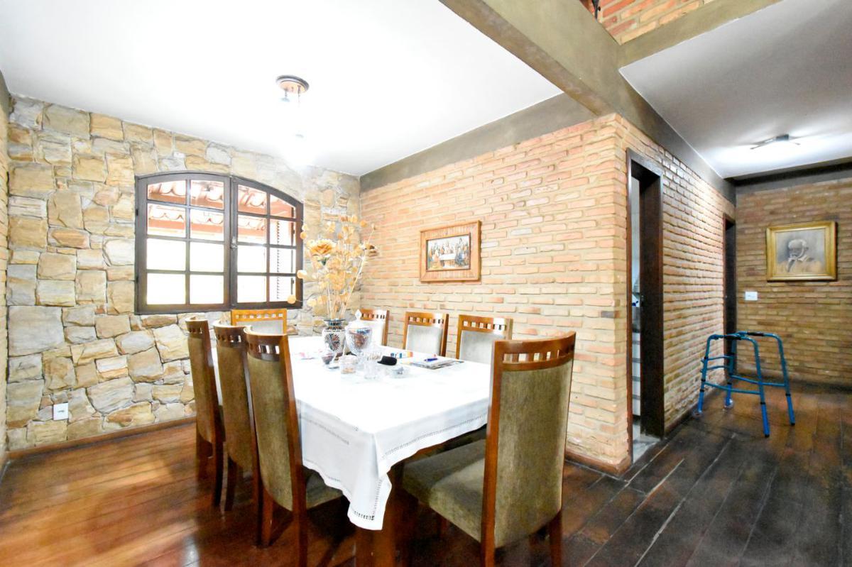 Casa, Bandeirantes (pampulha), 4 Quartos, 8 Vagas, 1 Suíte