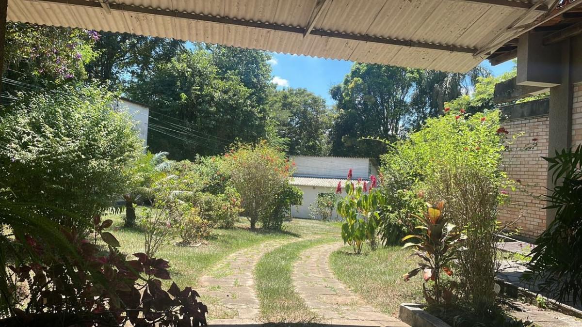 Lote, Braúnas, 0 Quarto, 0 Vaga