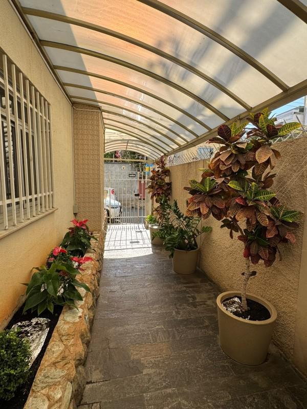 Apartamento, Sagrada Família, 2 Quartos, 1 Vaga