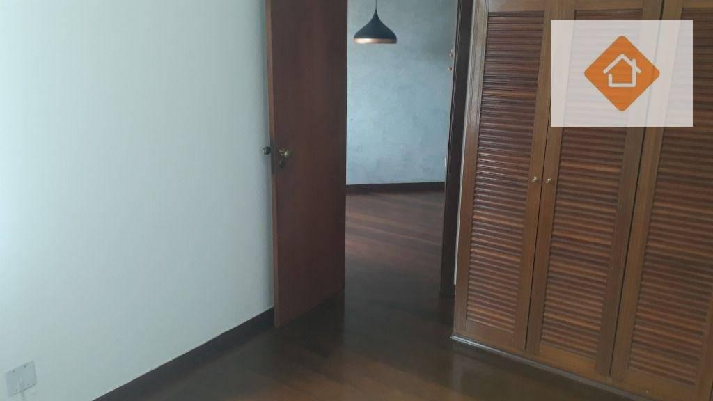 Apart Hotel, Funcionários, 1 Quarto, 1 Vaga, 1 Suíte