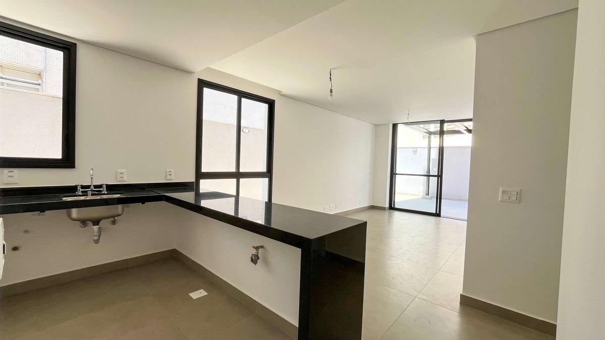 Apartamento, Serra, 2 Quartos, 2 Vagas, 2 Suítes
