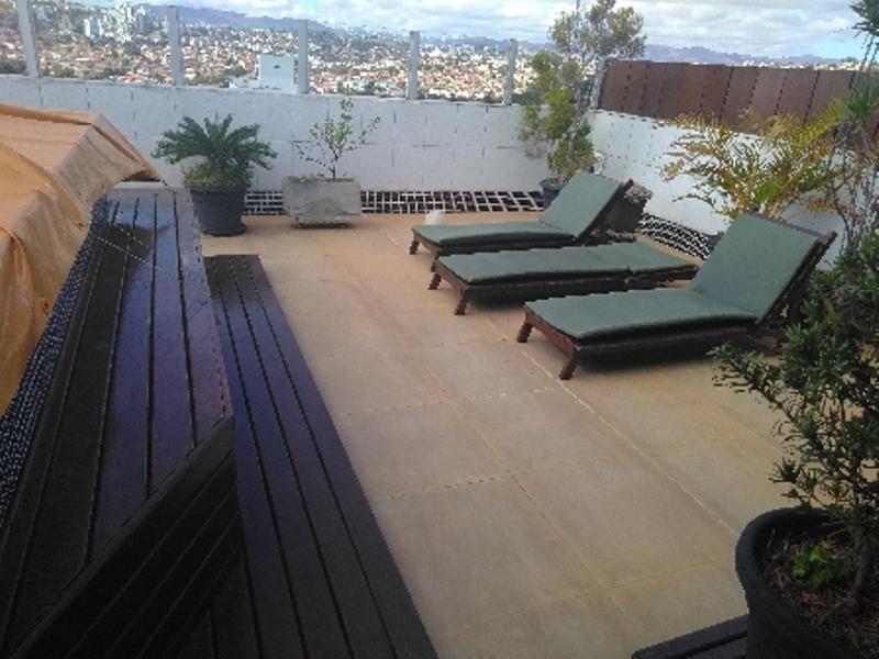 Cobertura, Serrano, 4 Quartos, 2 Vagas, 1 Suíte