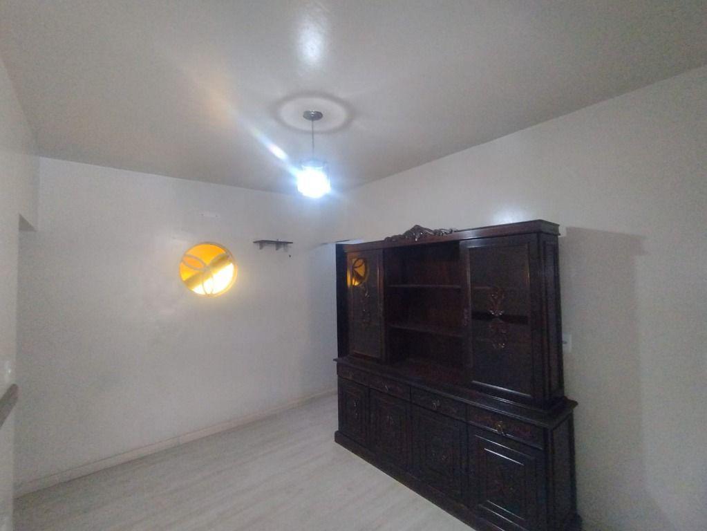 Prédio, Centro, 0 Quarto, 0 Vaga