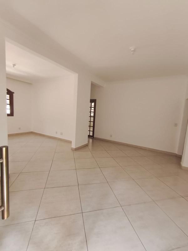 Casa, Engenho Nogueira, 4 Quartos, 4 Vagas, 1 Suíte