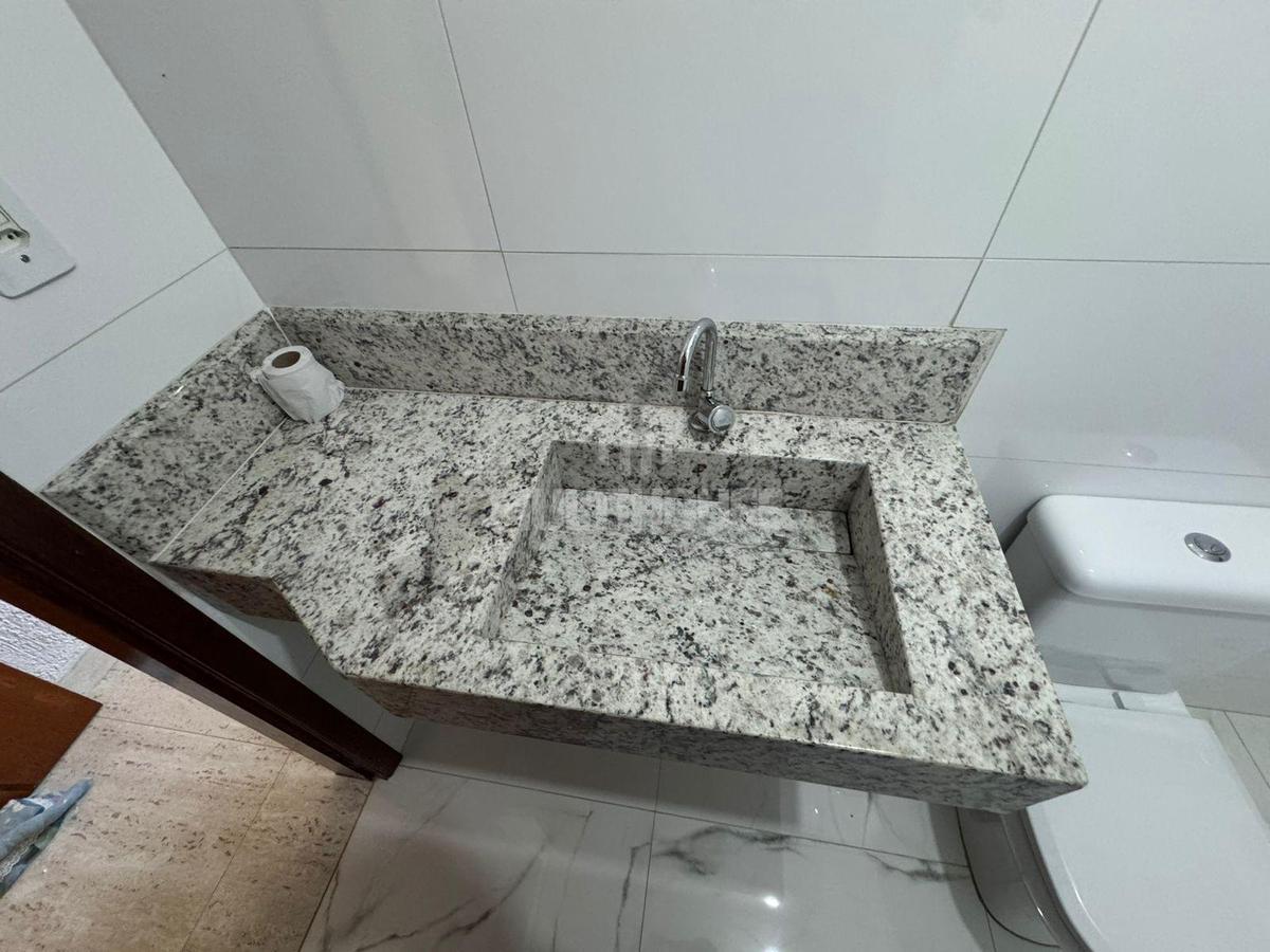 Casa, Vida Nova, 2 Quartos, 1 Vaga, 1 Suíte