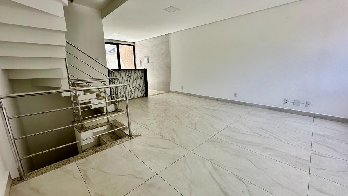 Casa, Itapoã, 3 Quartos, 4 Vagas, 1 Suíte