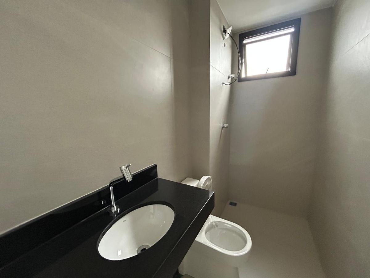 Apartamento, Três Barras, 2 Quartos, 1 Vaga