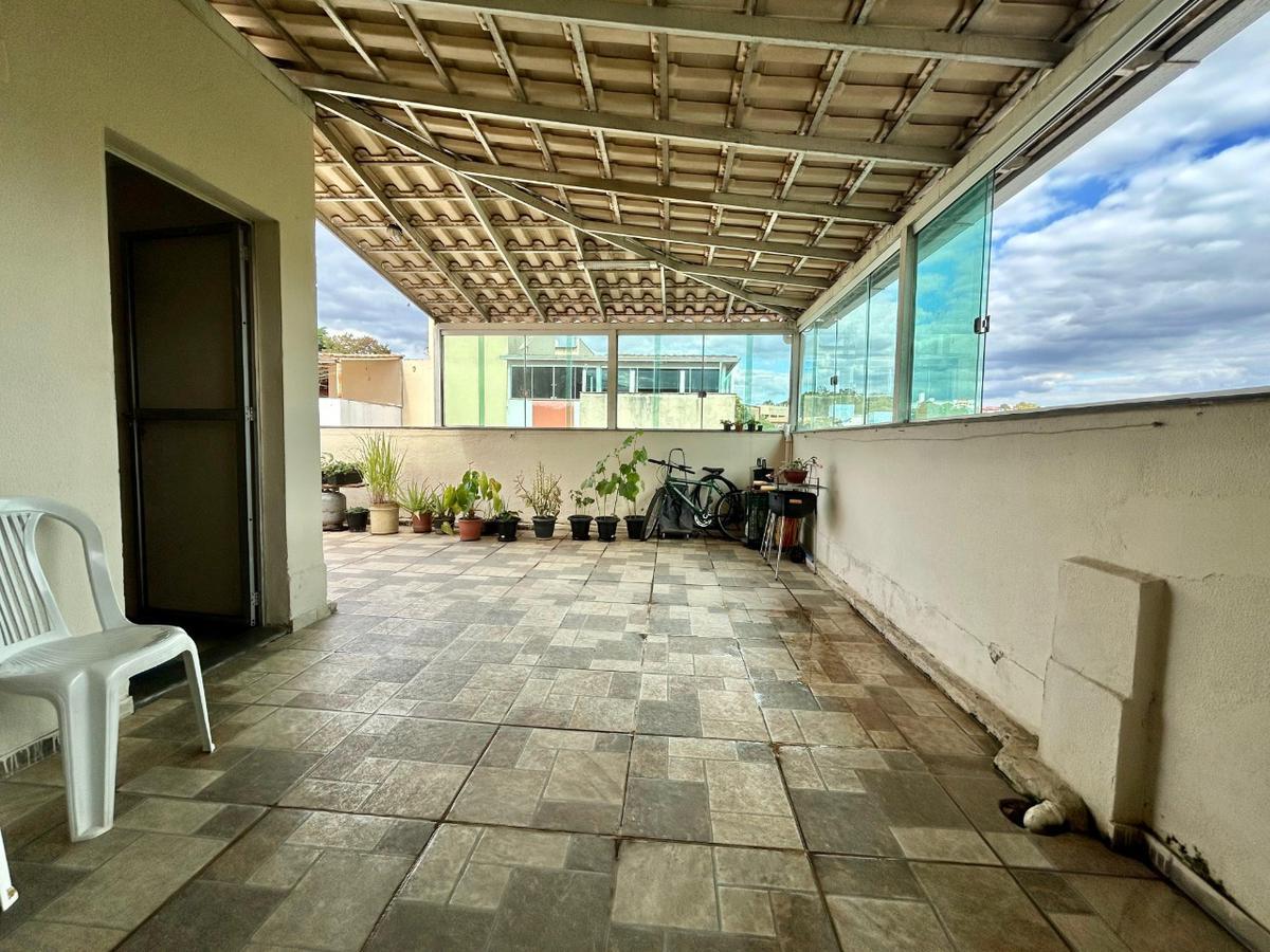 Cobertura, São Francisco, 2 Quartos, 1 Vaga