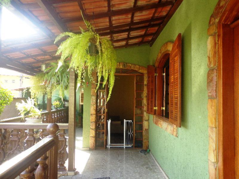 Casa, Venda Nova, 5 Quartos, 1 Vaga, 1 Suíte