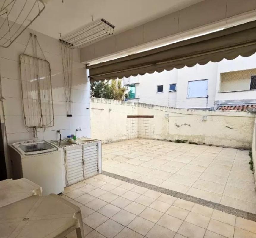Casa, Castelo, 3 Quartos, 3 Vagas, 2 Suítes