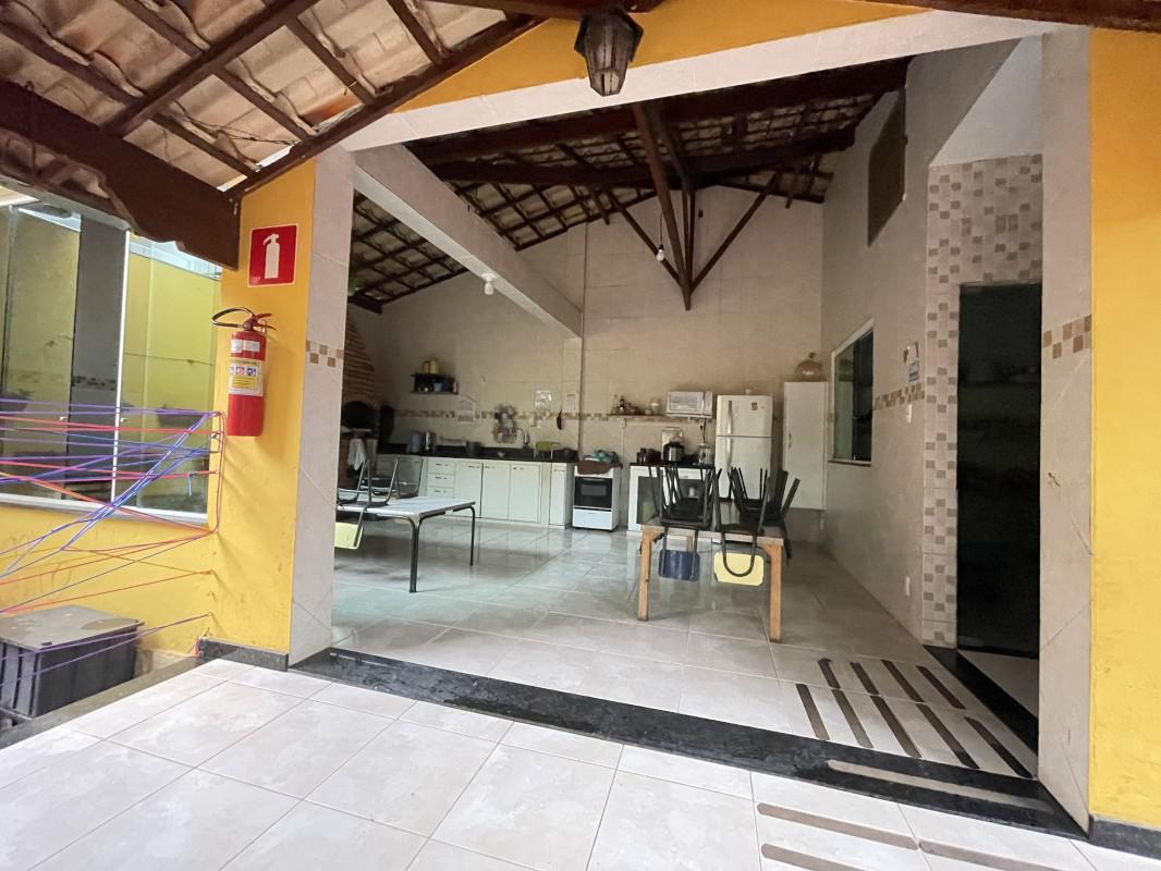 Casa, Sagrada Família, 3 Quartos, 2 Vagas, 2 Suítes