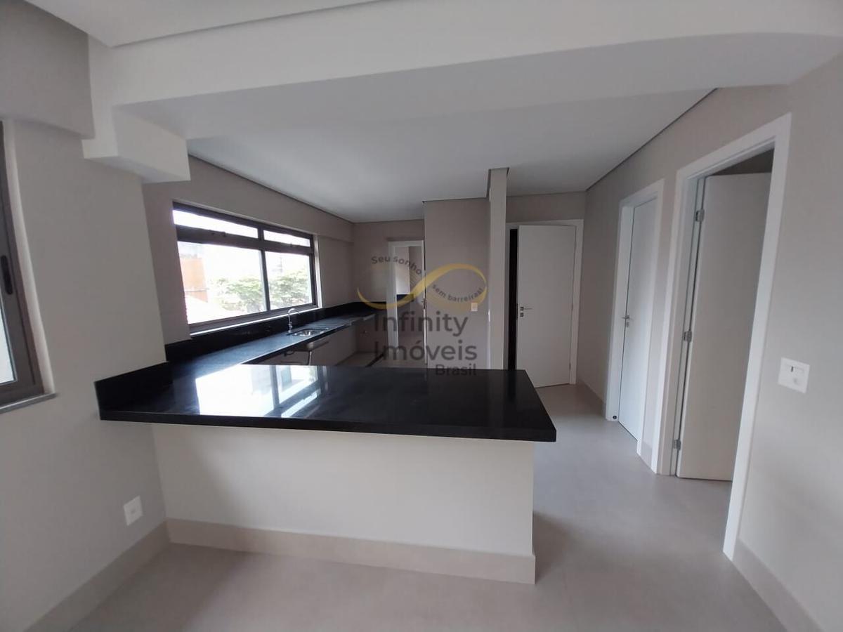 Apartamento, Gutierrez, 3 Quartos