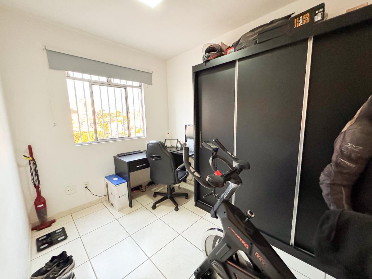 Apartamento, Parque Turistas, 2 Quartos, 1 Vaga