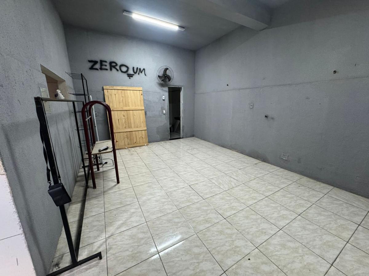 Andar, Santa Cruz, 0 Quarto, 0 Vaga