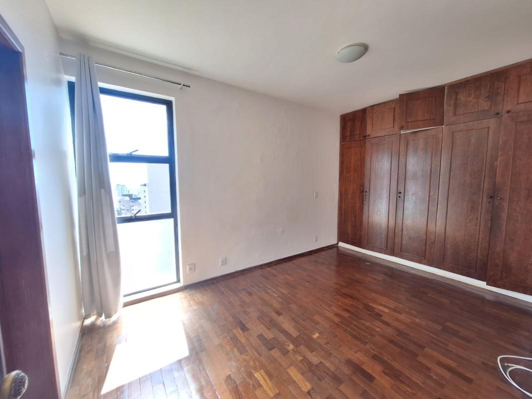 Apartamento, Sion, 4 Quartos, 2 Vagas, 1 Suíte