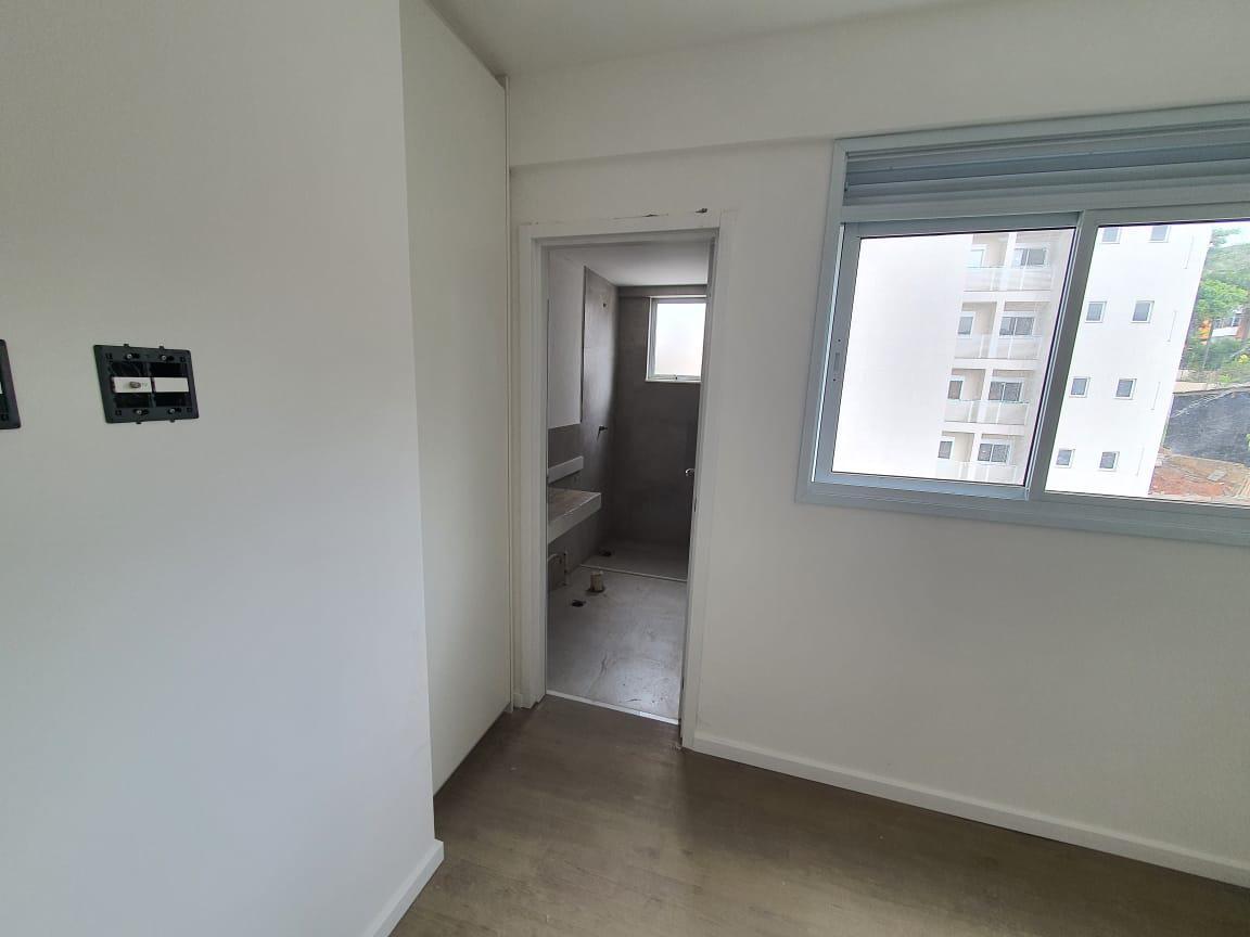 Apartamento, Vila Paris, 3 Quartos, 2 Vagas, 1 Suíte