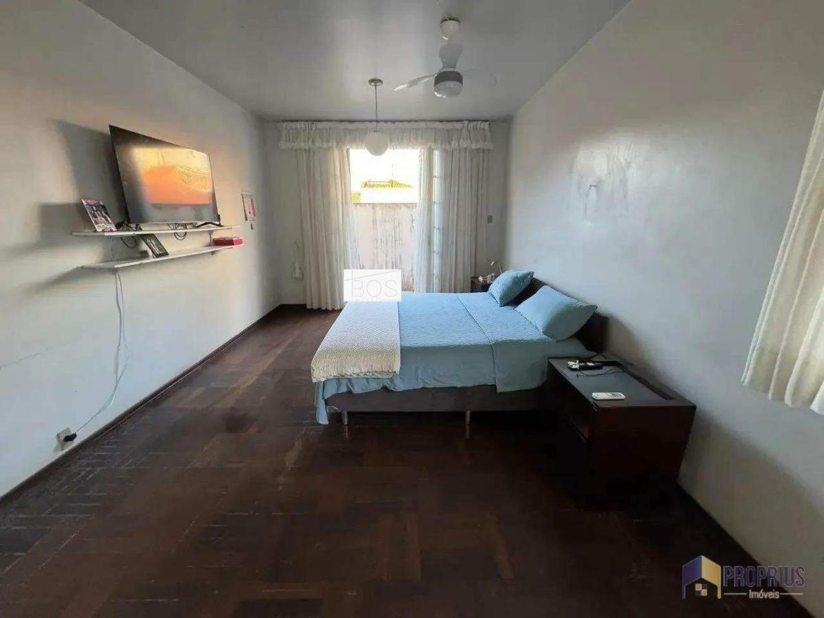 Casa, Cidade Jardim, 5 Quartos, 2 Vagas, 1 Suíte