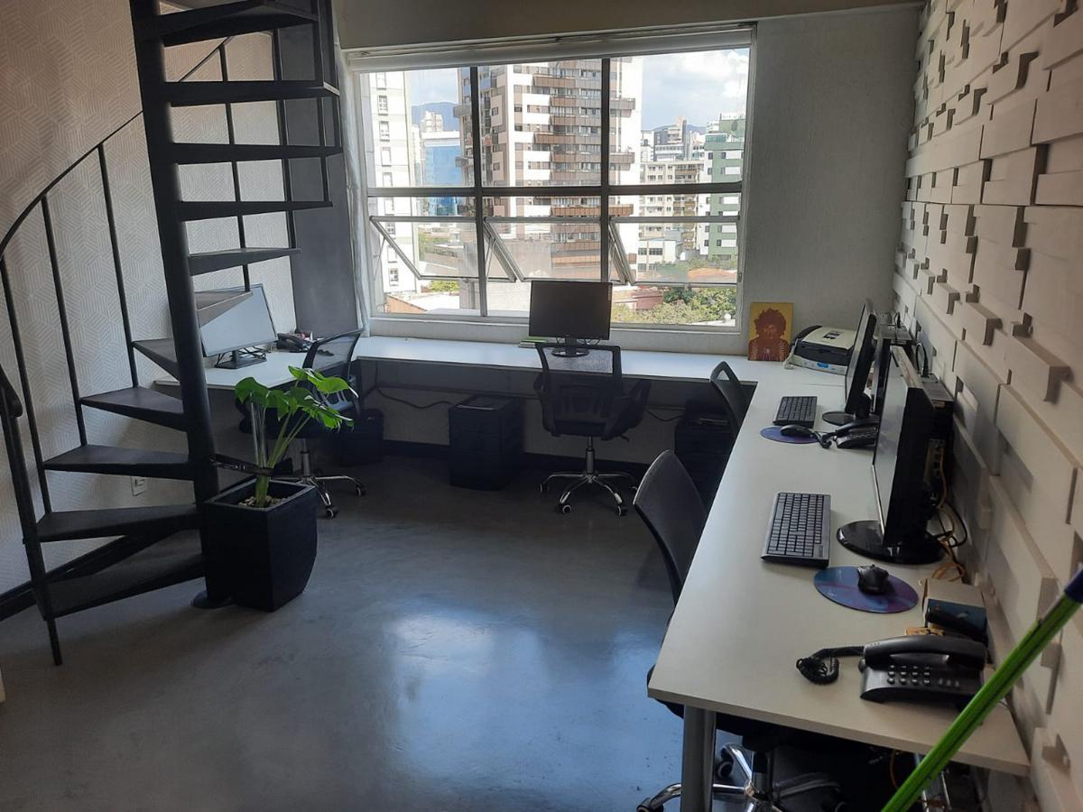 Sala, Santa Efigênia, 0 Quarto, 0 Vaga