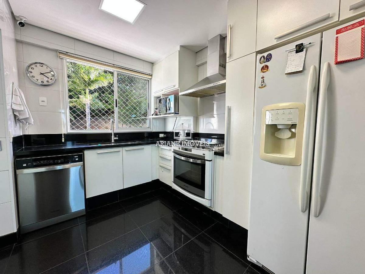 Apartamento, Grajaú, 4 Quartos, 3 Vagas, 2 Suítes