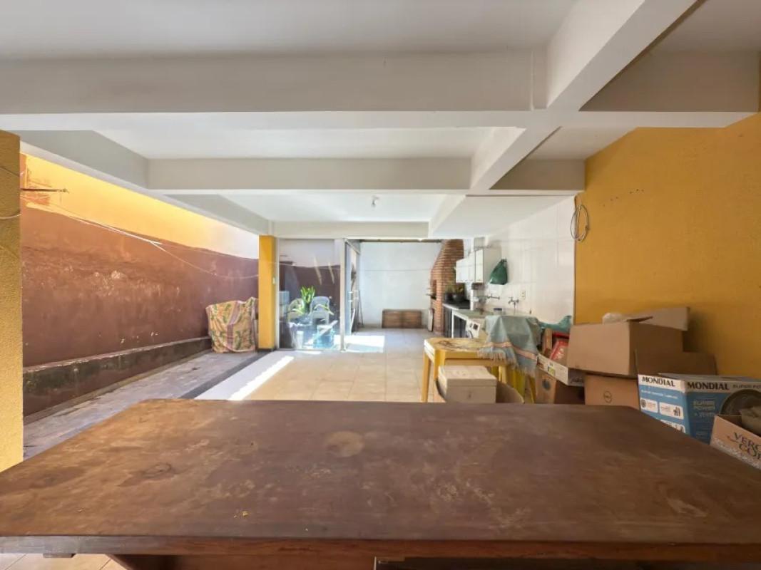 Casa, Santa Mônica, 4 Quartos, 2 Vagas, 2 Suítes