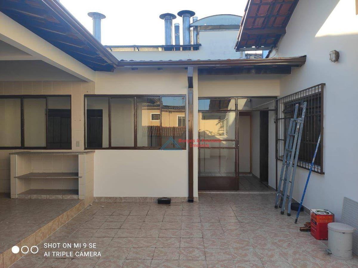 Casa, Centro, 5 Quartos, 0 Vaga