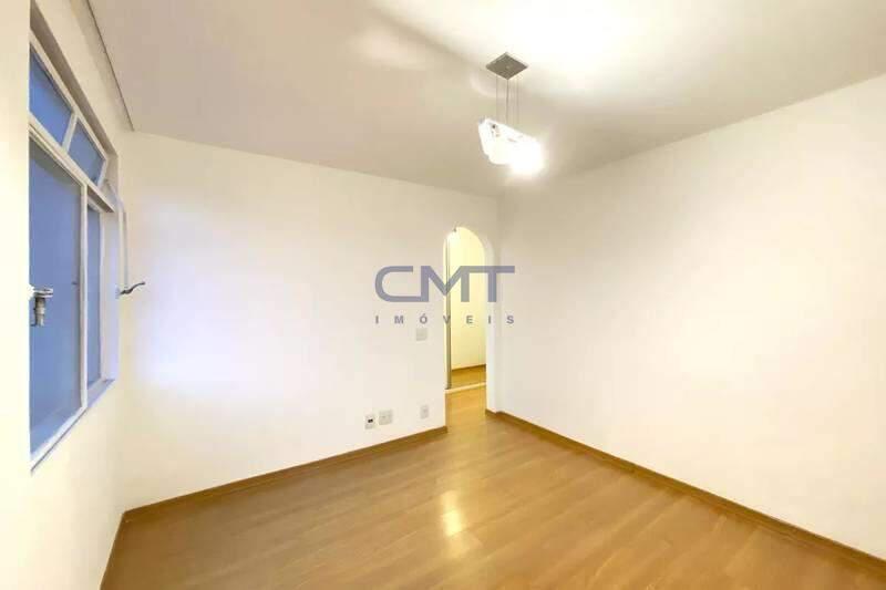 Apartamento, Coração de Jesus, 3 Quartos, 1 Vaga, 1 Suíte