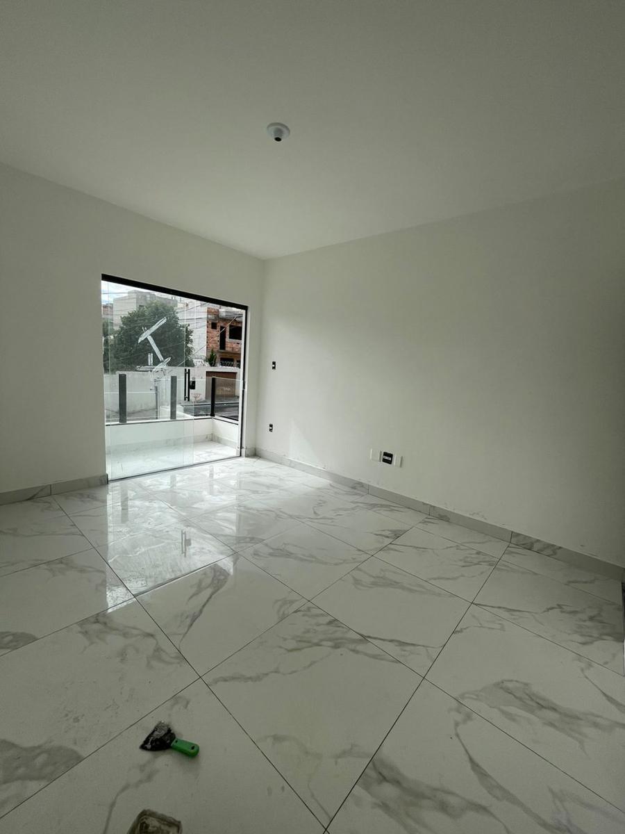 Casa, Masterville, 3 Quartos, 2 Vagas, 2 Suítes