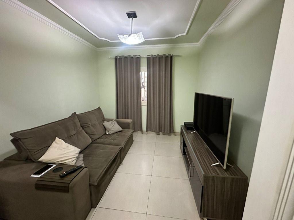 Casa, Nações Unidas, 5 Quartos, 2 Vagas, 1 Suíte