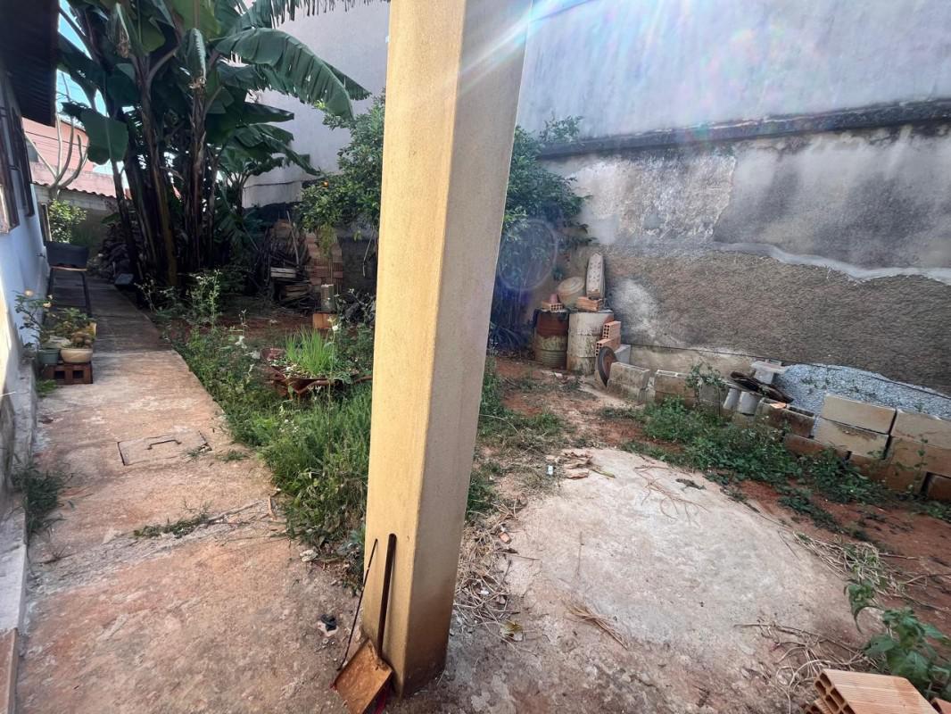 Casa, Milionários, 3 Quartos, 1 Vaga, 1 Suíte