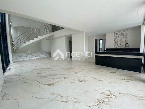 Apartamento, Portal do Sol, 4 Quartos, 0 Vaga, 3 Suítes