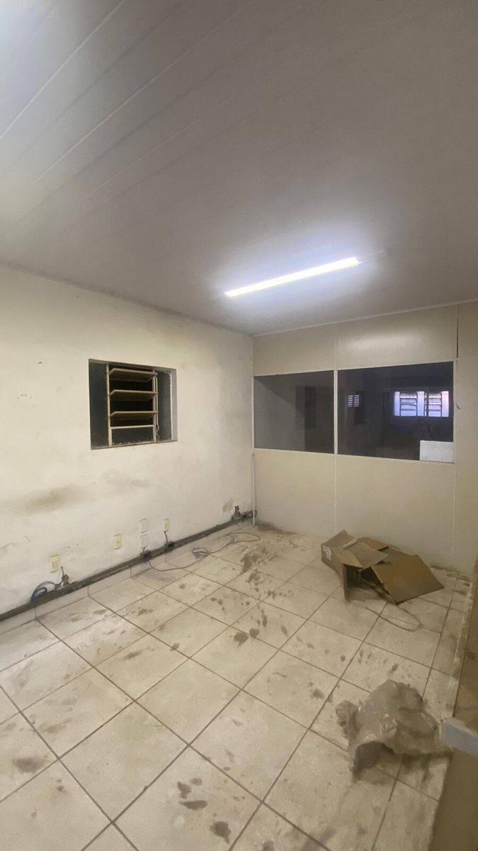 Sala, Caladinho, 0 Quarto, 0 Vaga