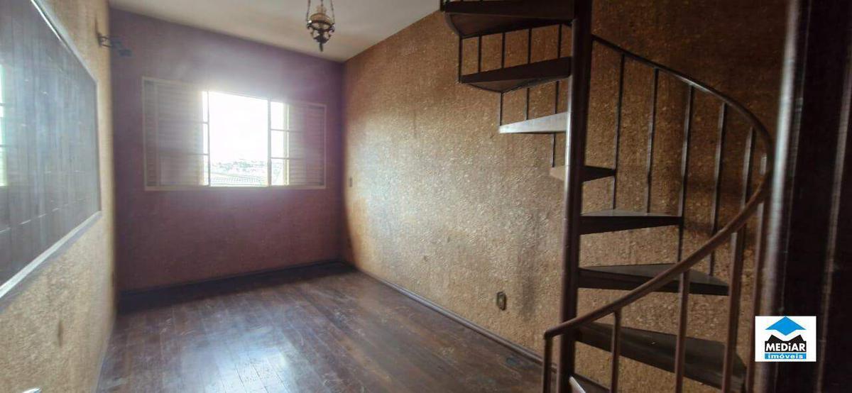 Casa, Santa Inês, 3 Quartos, 2 Vagas, 1 Suíte