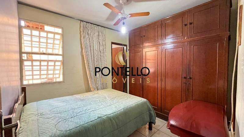 Casa, Conjunto Celso Machado, 3 Quartos, 4 Vagas, 1 Suíte