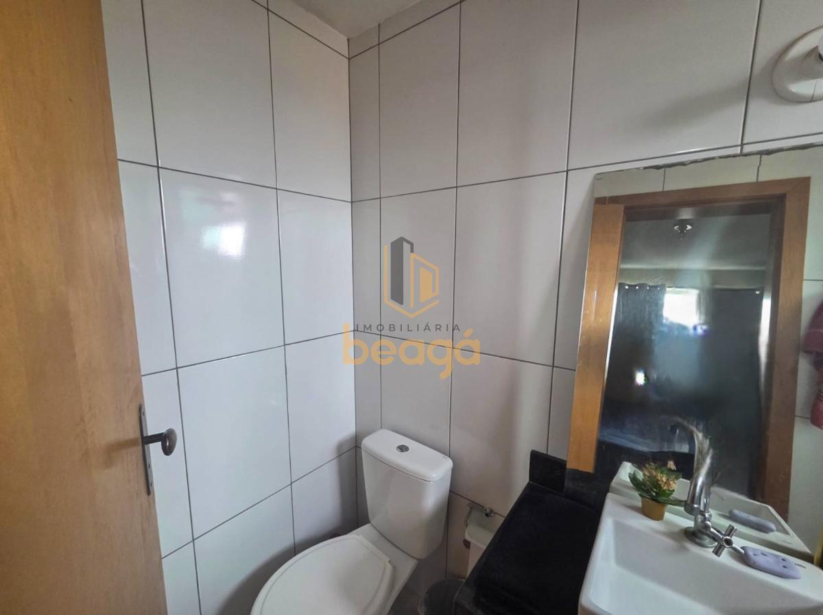 Cobertura, Coqueiros, 3 Quartos, 1 Vaga, 1 Suíte