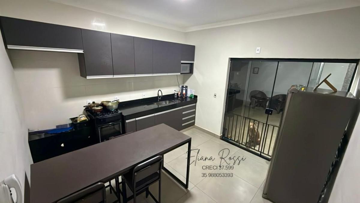 Casa, Santa Luiza, 3 Quartos, 2 Vagas, 1 Suíte