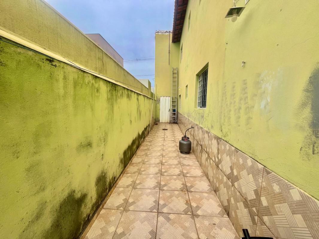 Casa, Santa Terezinha, 3 Quartos, 3 Vagas