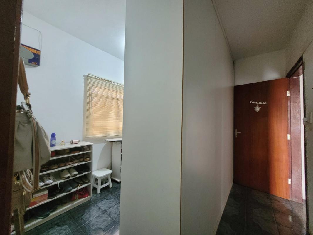 Casa, Industrial, 3 Quartos, 5 Vagas