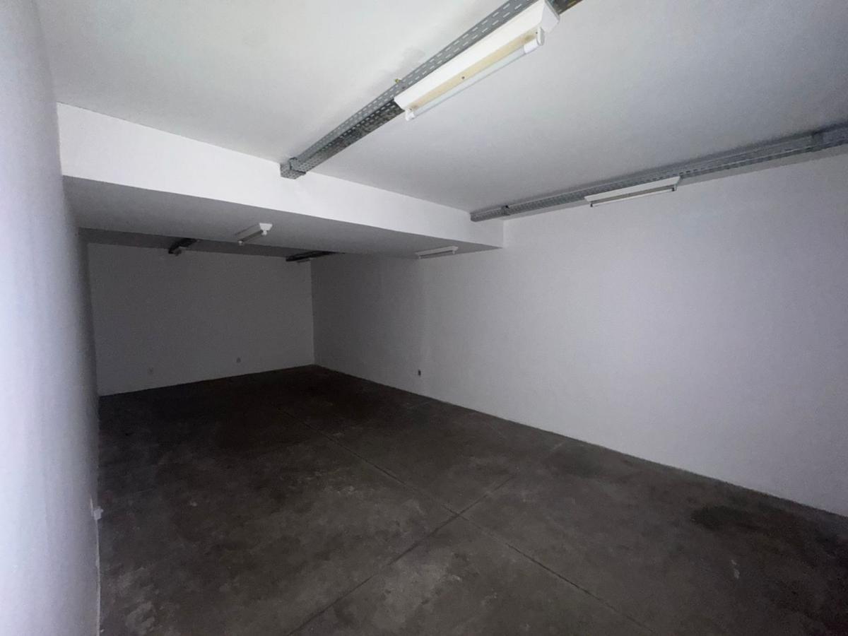 Casa, Floresta, 20 Quartos, 2 Vagas
