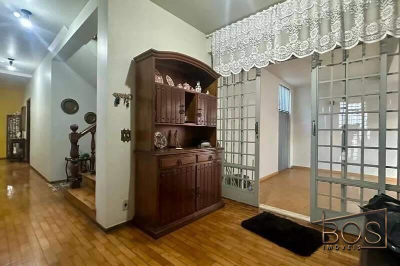 Casa, Serra, 4 Quartos, 4 Vagas, 1 Suíte
