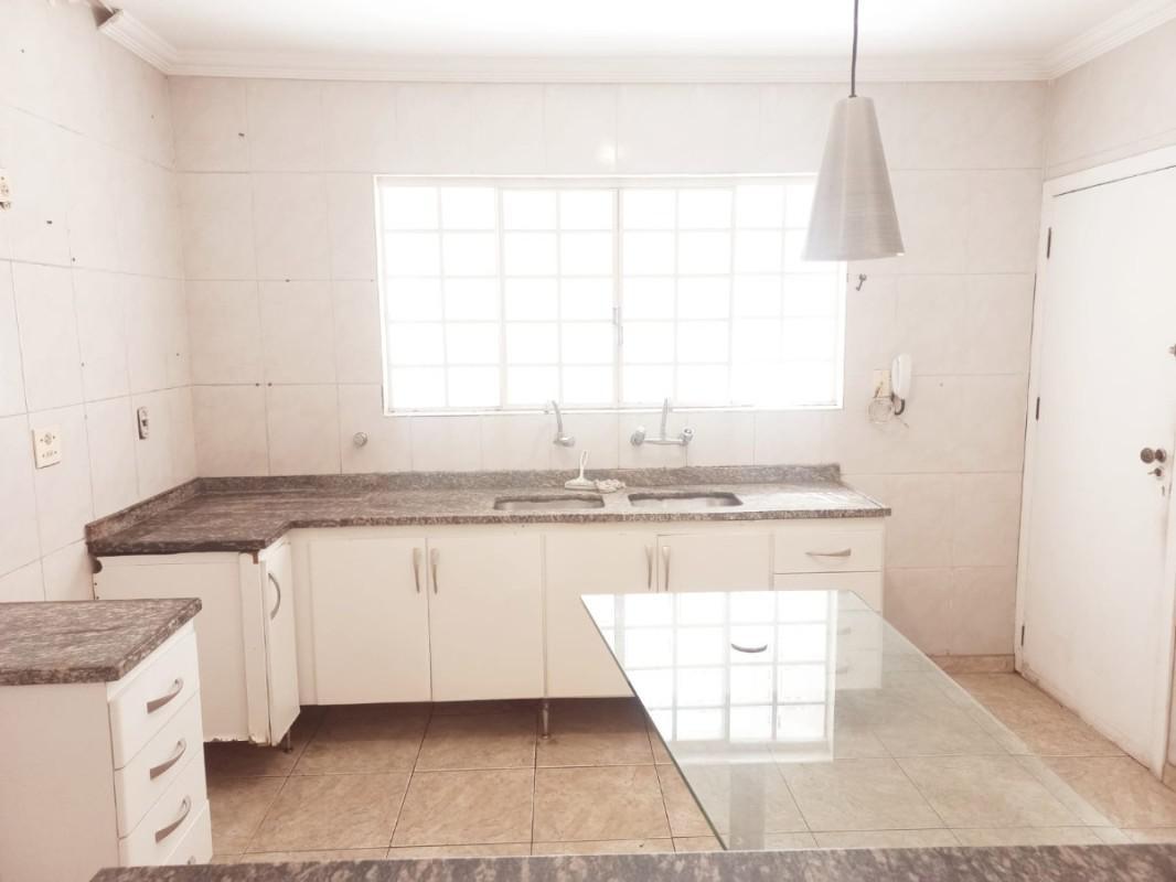 Casa, Planalto, 3 Quartos, 3 Vagas, 1 Suíte