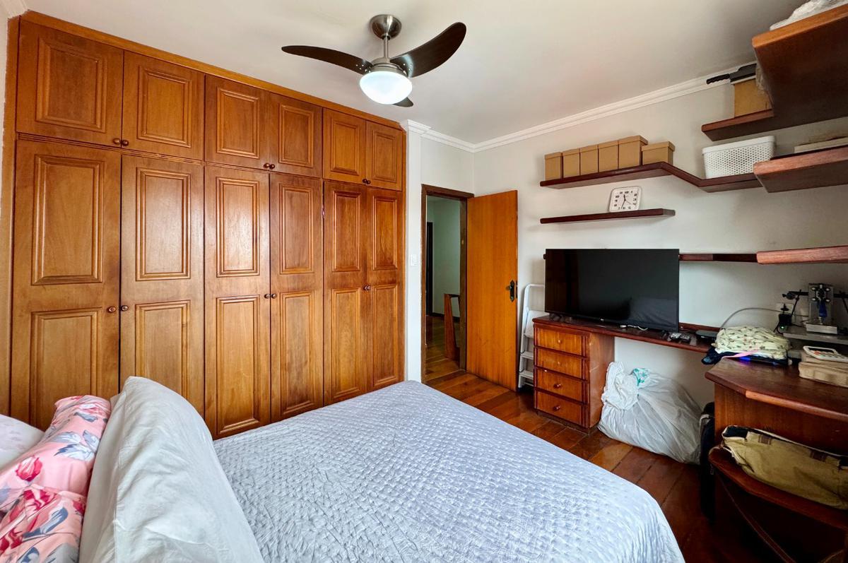 Casa, Santa Amélia, 3 Quartos, 10 Vagas, 1 Suíte